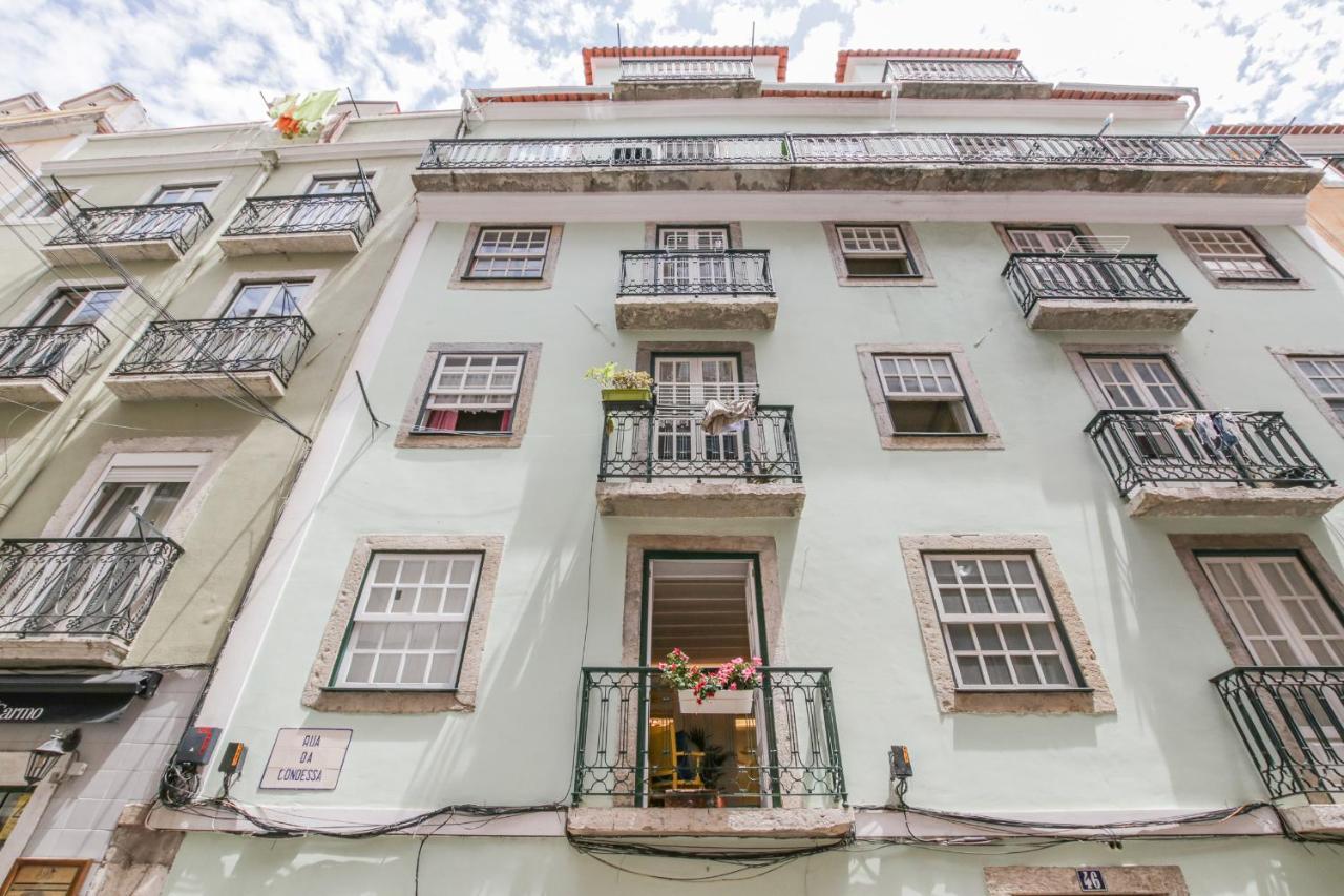 Golden Cage Chiado - Charm Historic And Cozy Apartment Lisbon Exterior photo